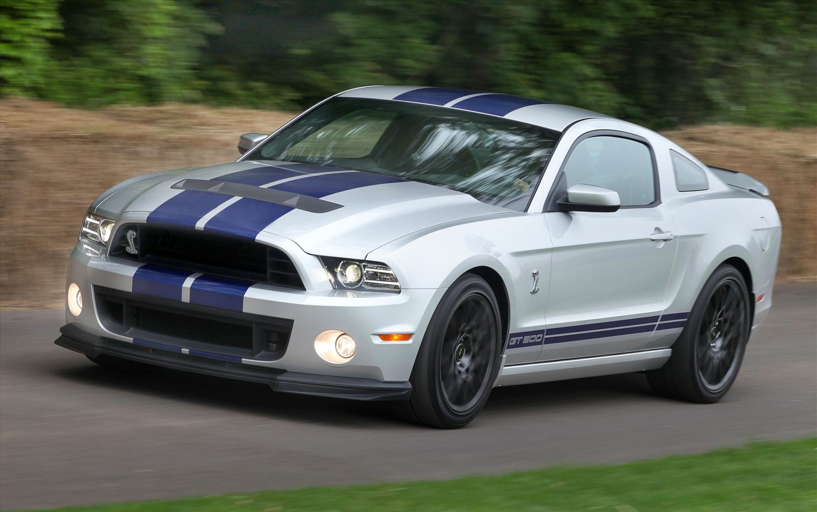 Ford Shelby GT500 Mustang 2012 Front Left