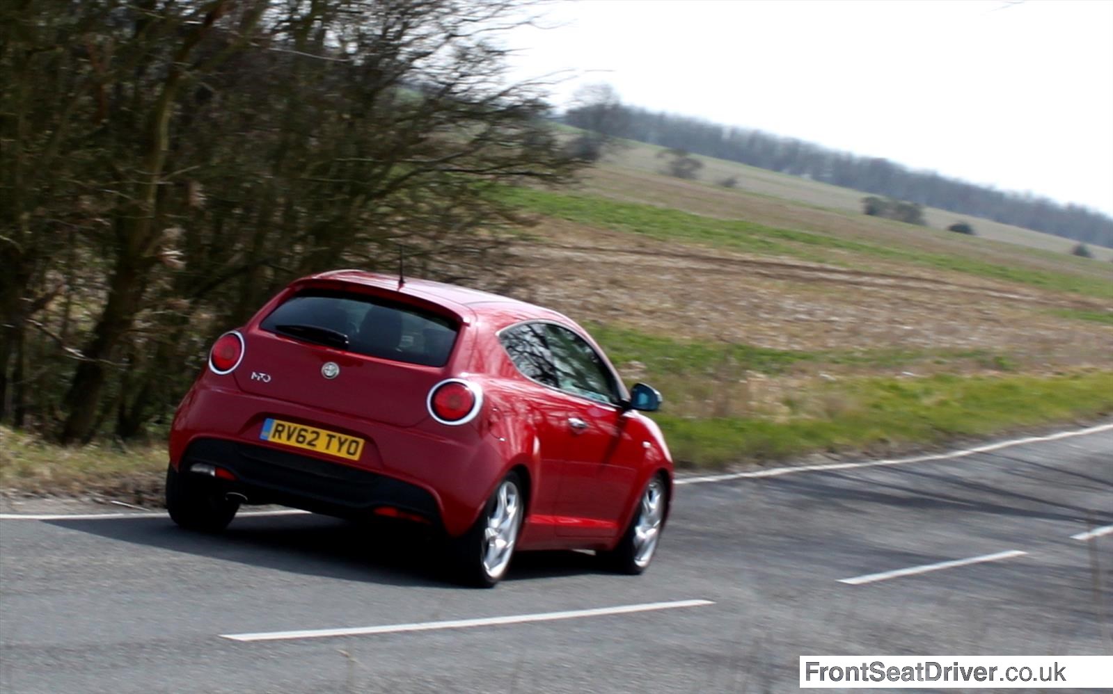 Alfa Romeo MiTo 2013 Cornering