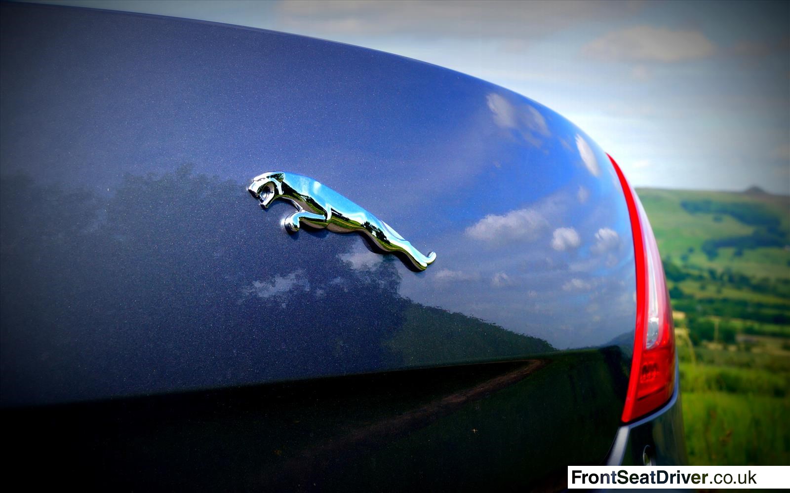 Jaguar XJ 2013 Boot Detail