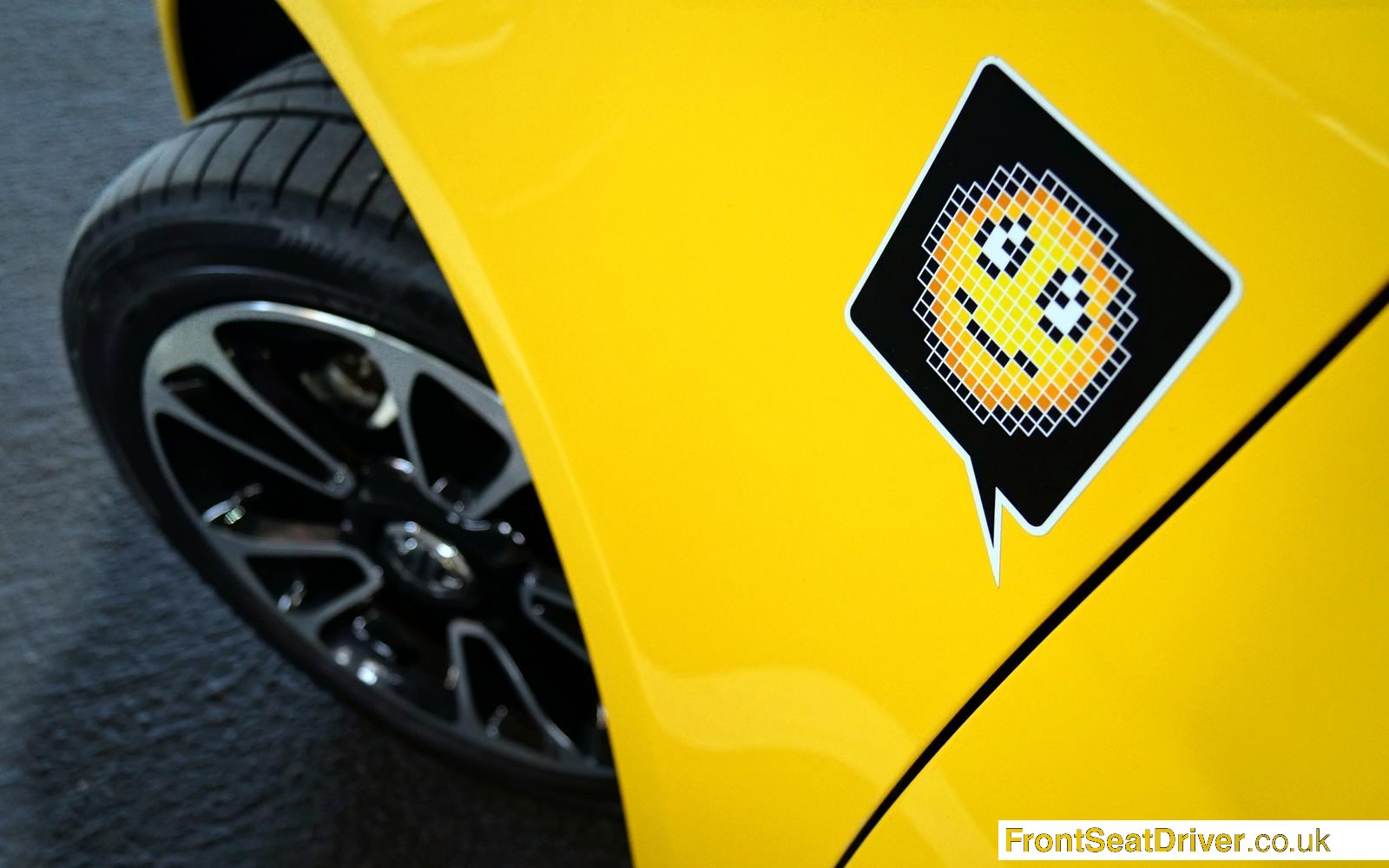 MG 3 2014 Front Wing Detail Phil Huff FrontSeatDriver.co.uk