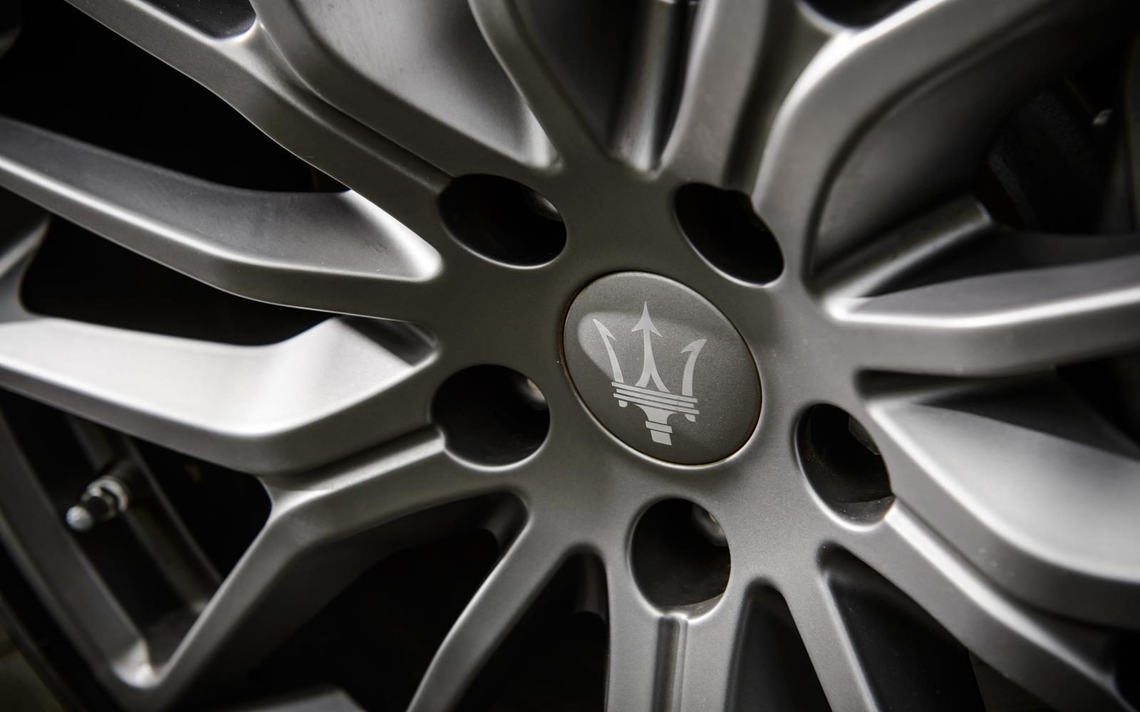 Maserati Ghibli 2014 Wheel Detail