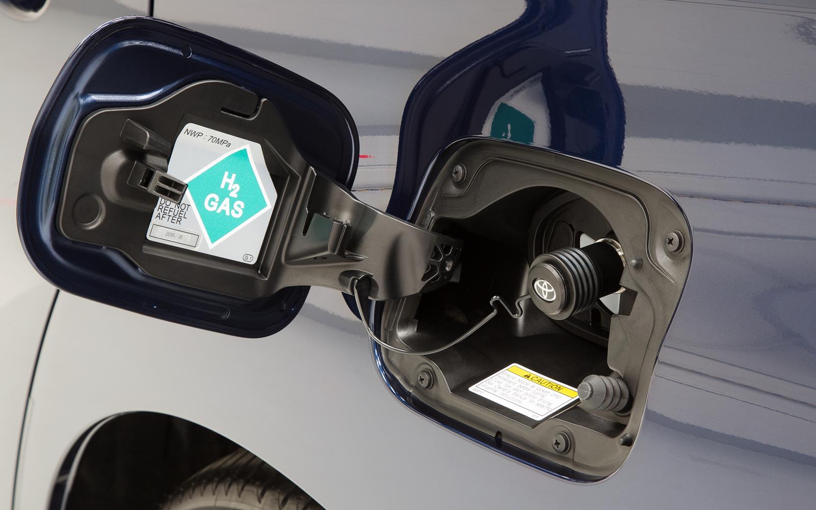 Toyota Mirai 2015 Hydrogen Filler