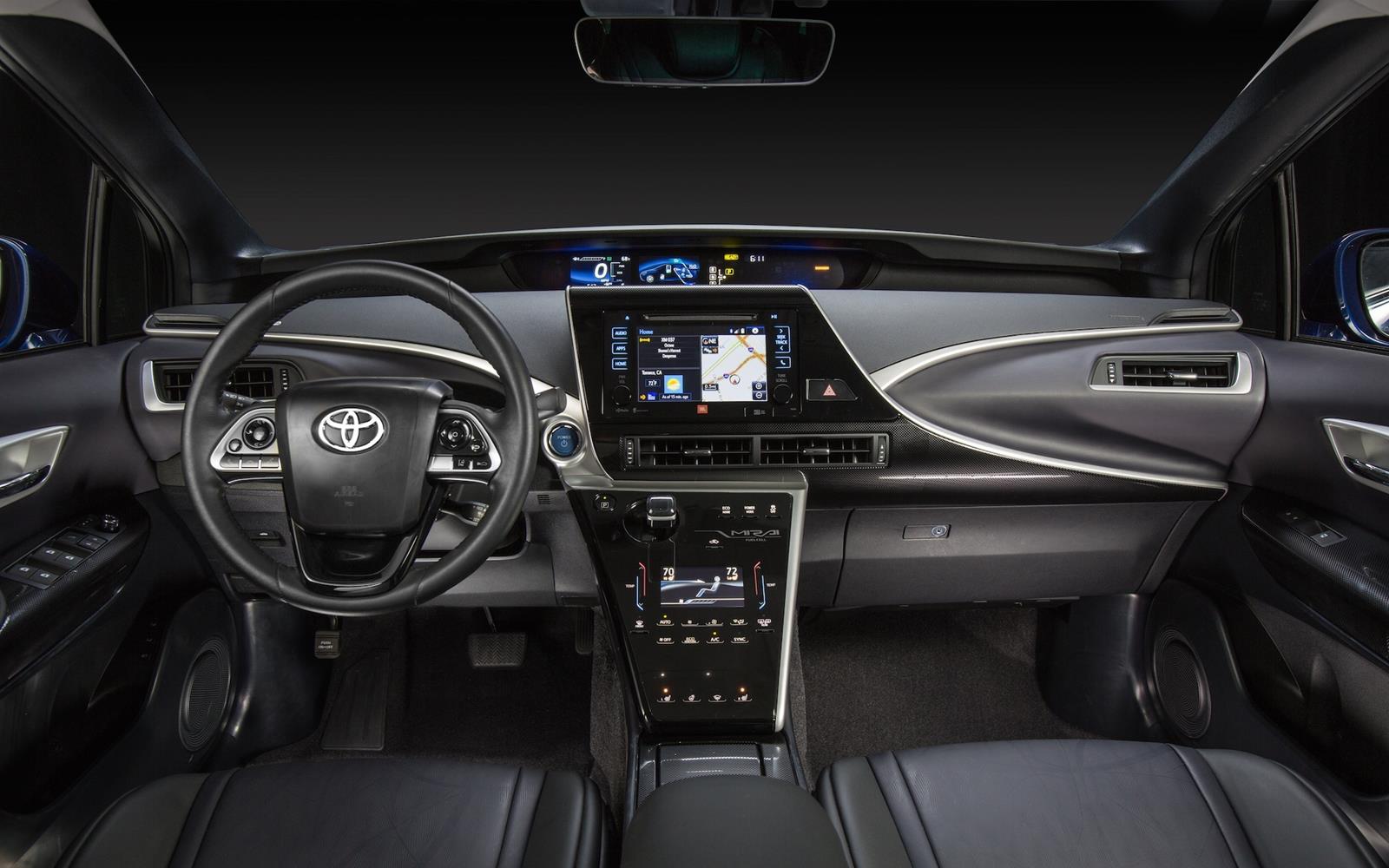 Toyota Mirai 2015 Dashboard