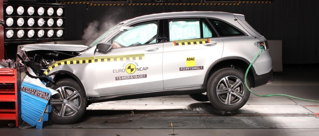 EuroNCAP Best of 2015 Mercedes GLC