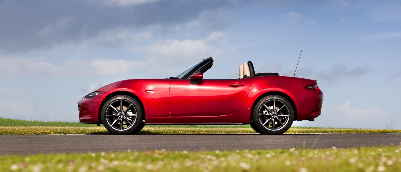 Mazda MX-5 2016 Feature 1
