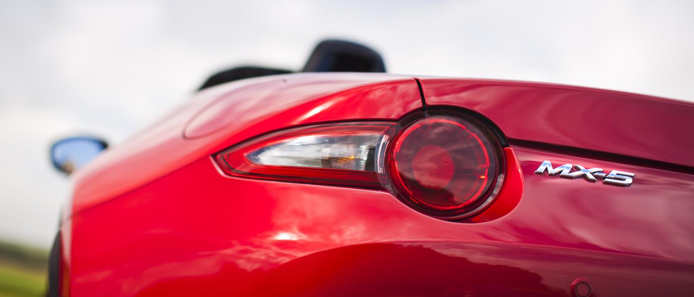 Mazda MX-5 2016 Feature 5